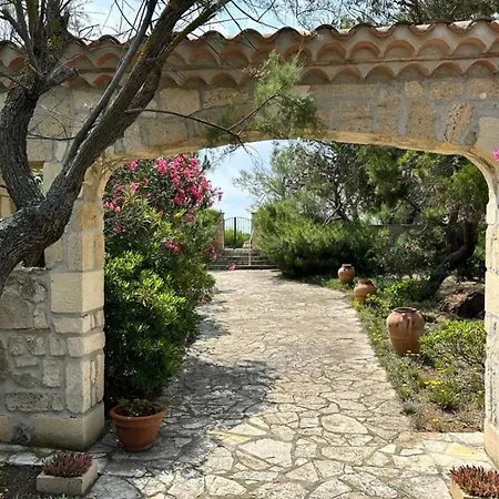 Secret Garden Facing The Sea Villa *