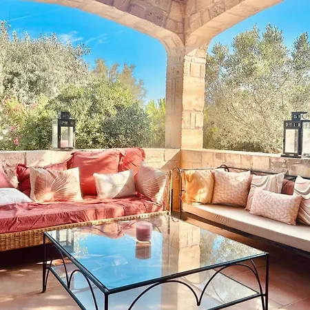 Secret Garden Facing The Sea * Вик-ла-Гардьоль
