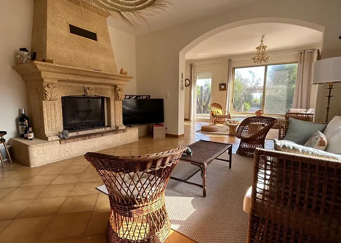 Secret Garden Facing The Sea