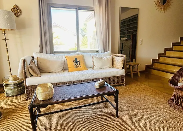 Secret Garden Facing The Sea Βίλα